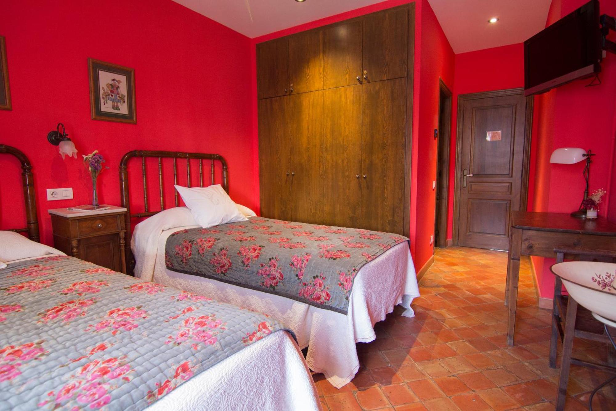 Casa Leonardo Guest House Senterada Exterior photo